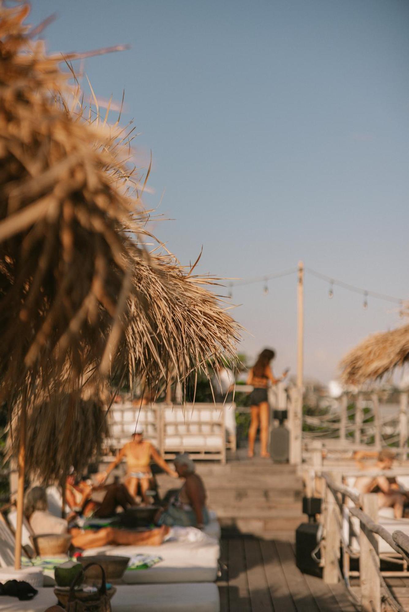 Pnb Beach Resort Чангу Екстер'єр фото
